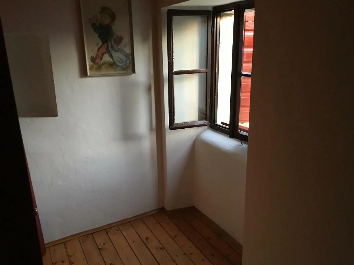 Holiday House Catela Rakalj 0*,